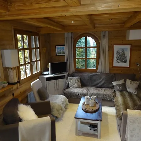 Les Chalets D'henri Apartment